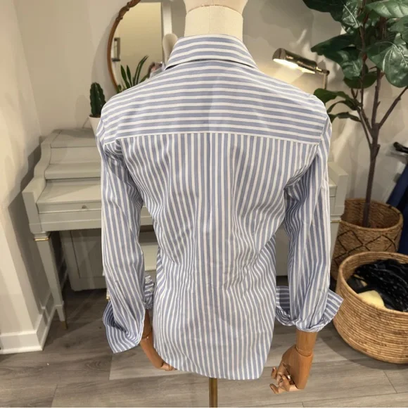 Chico’s No-Iron Blue & White Striped Button-Down Shirt - Size 1 (US 8/10 M/L) - Picture 11 of 11